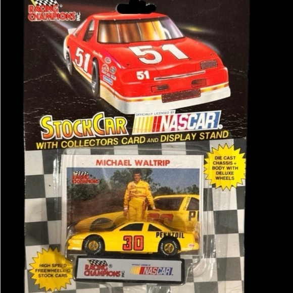 Racing Champions NASCAR Michael Waltrip 1:64 - Picture 3 of 8
